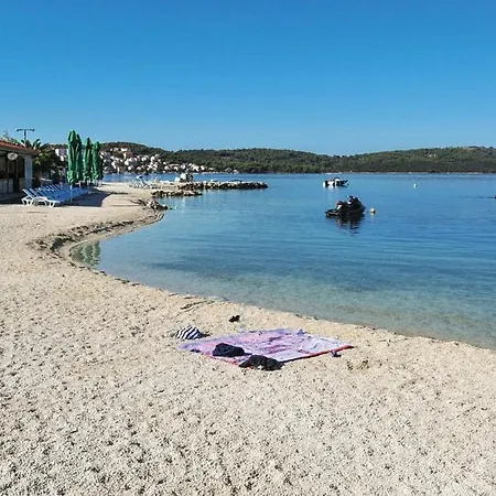 Zz - 4 Star With Pool Lejlighed Trogir